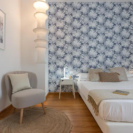 Minerva - Elegant New Classic Close To Vatican Rome